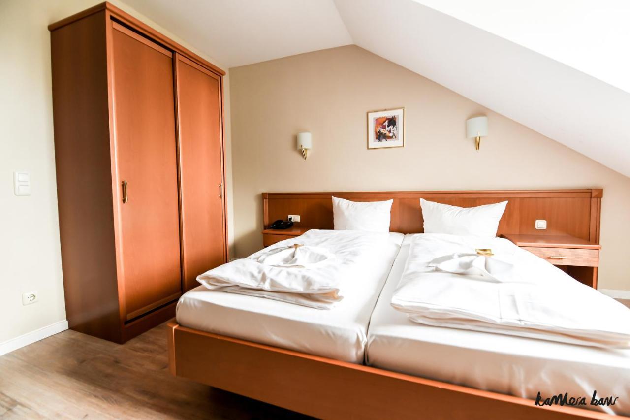 Hotel Blutenburg Munich Exterior photo